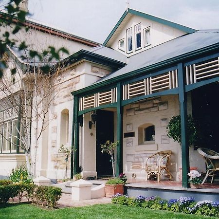 Water Bay Villa Bed & Breakfast Adelaide Exterior photo